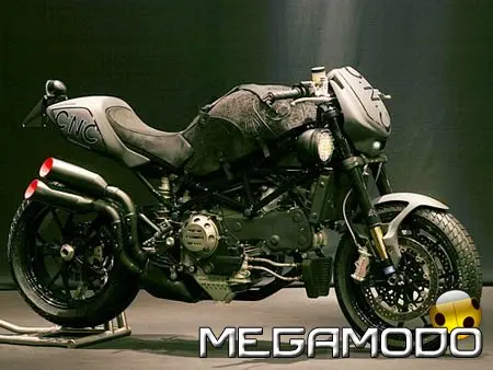 Nasce Black Dogo di Ennio Capasa