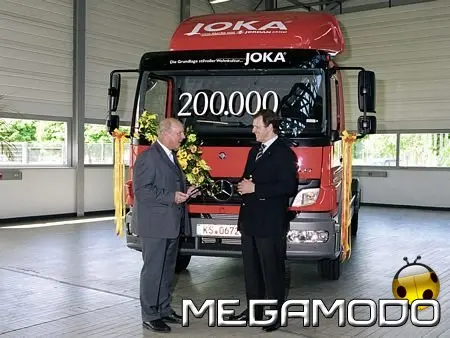 Nuovo record di produzione per Mercedes-Benz Trucks, consegnati 200.000 Atego