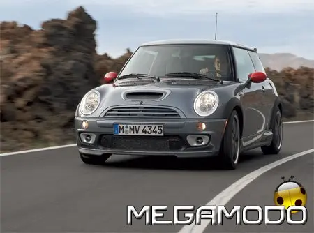 MINI Cooper S con John Cooper Works GP Kit