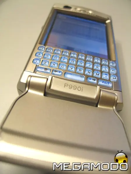 Sony Ericsson P990i