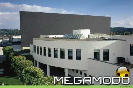 Dainese festeggia 35 anni