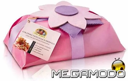 Colomba Nocciole e Meringa Tre Marie incartata a mano 