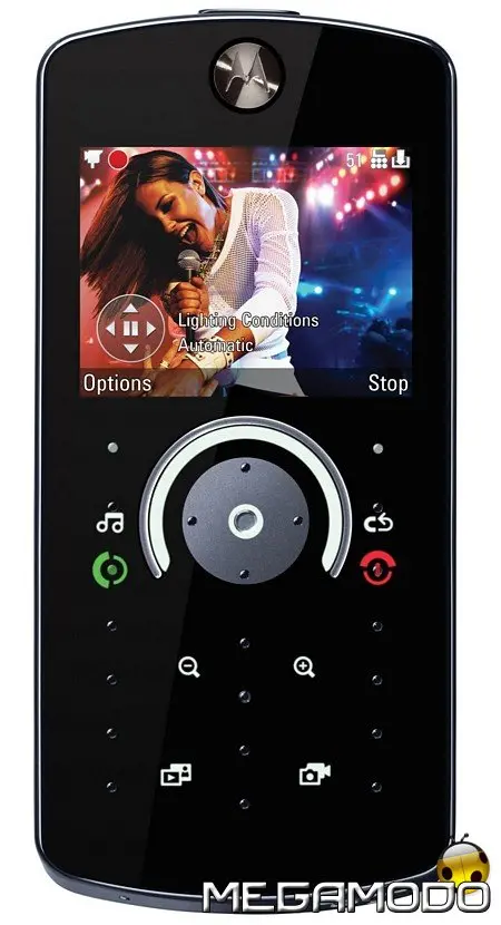 Motorola ROKR E8 con tecnologia ModeShift