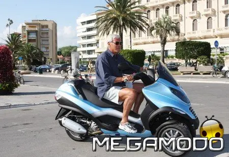 Marcello Lippi su Piaggio MP3