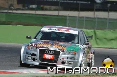 Terza doppietta consecutiva per la Audi RS4 Superstars