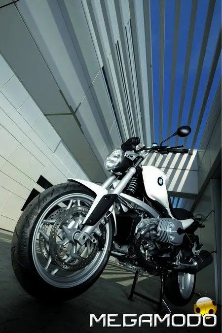 Nuovo colore Alpinewhite per la BMW R 1200 R