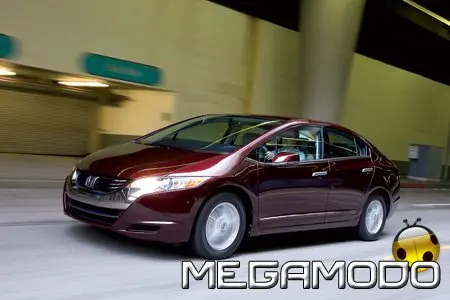 Honda FCX Clarity ad H2 Roma