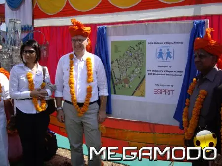 Prima pietra del nuovo SOS Children's Village ad Alibaug