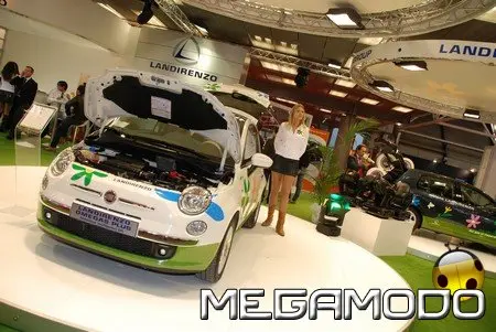 Il Motor Show sfiora sette milioni di visitatori
