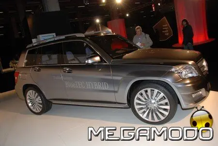 Nuova Mercedes-Benz Vision GLK BlueTEC HYBRID 