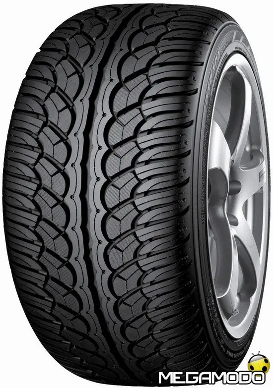 Yokohama e Mak a My Special Car Show 2009