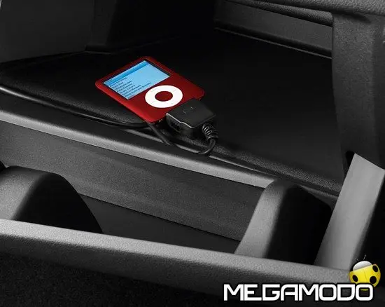 Renault sceglie Parrot CK4210