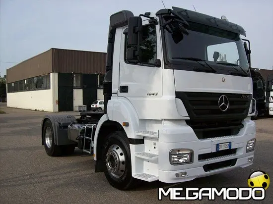 Mercedes-Benz Axor Petrol Light, nuova versione speciale