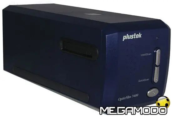 Plustek OpticFilm 7400, nuovo scanner per diapositive e negativi