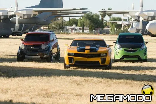 Autobots, robots col cravattino