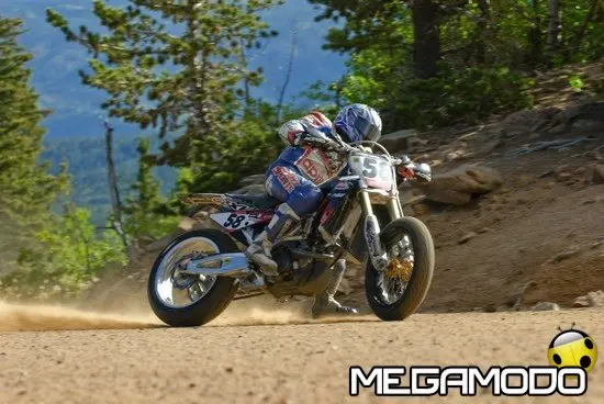 Aprilia trionfa ancora alla Pikes Peak