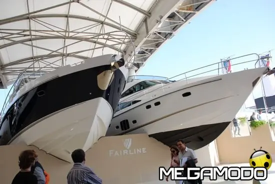 Fairline Squadron 65 debutta al salone