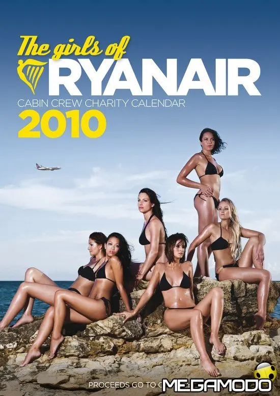 Le assistenti di volo di Ryanair si spogliano per il Calendario 2010