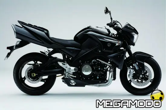 Suzuki B-King Hyaku  in collaborazione con GP Design