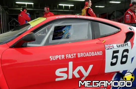 Nicola Larini vince su Ferrari sul circuito francese di Le Castellet