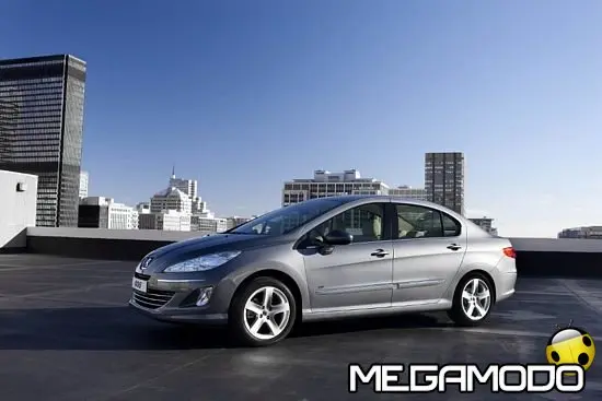 A Pechino la nuova Peugeot 408