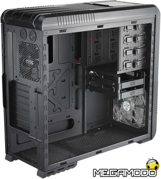 Cooler Master presenta la serie CM 690 II