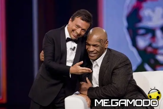 Piero Chiambretti stuzzica Mike Tyson
