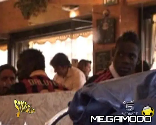 Balotelli al Milan, Supermario accetta