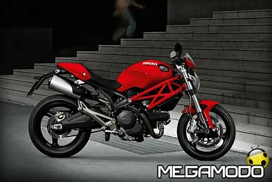 Il Monster 696 a 6.990 euro