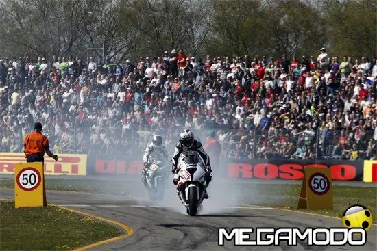 Terza vittoria per la BMW nella FIM Cup Superstock