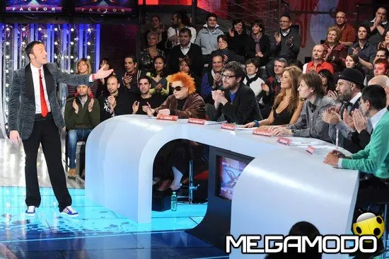 X-Factor si fa in quattro