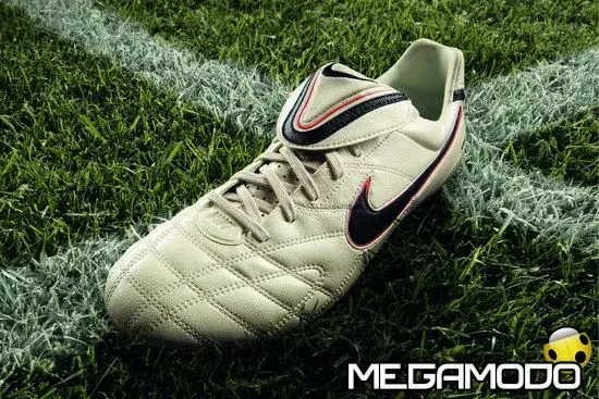 Nike Tiempo Legend III Elite, trazione e resistenza