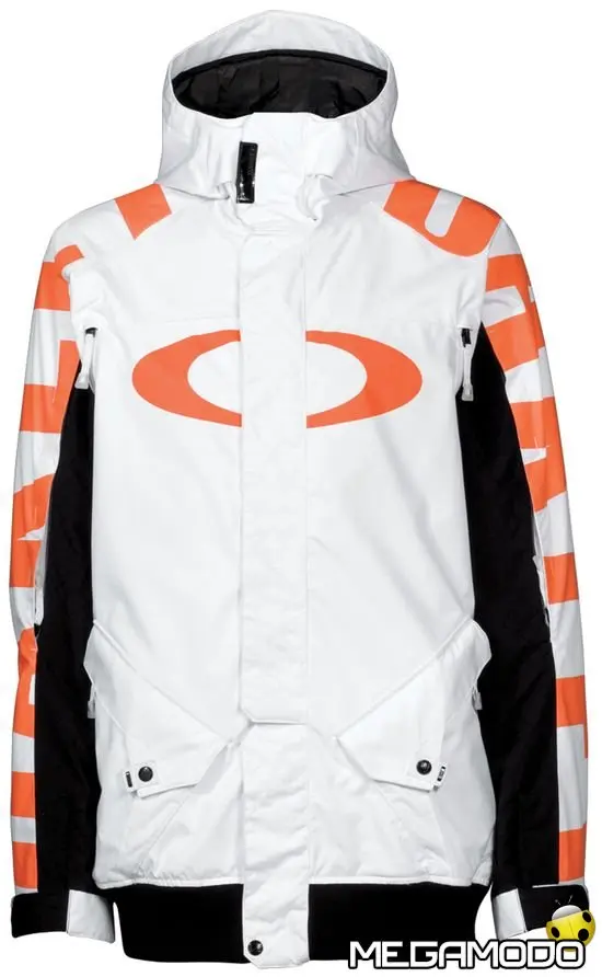 Tanner Hall firma la sua Oakley Pro riders series