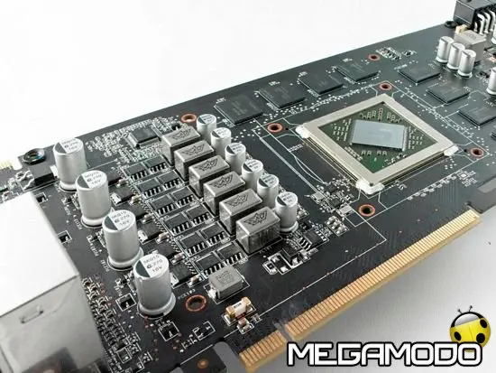 ASUS HD6870 DirectCU, nuova generazione di schede video