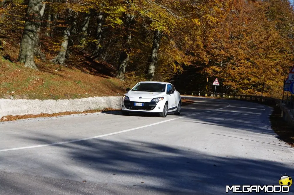 Renault New Mégane Coupé Wave Edition, prova su strada