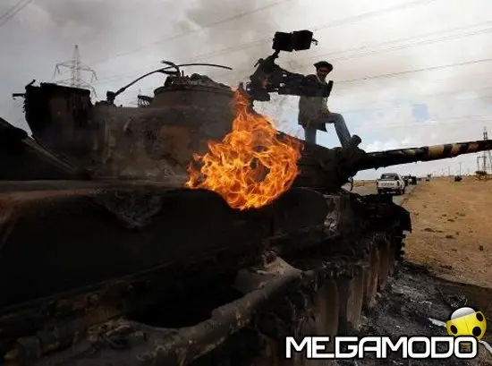 Gheddafi usa i clandestini come arma, le immagini da Tripoli