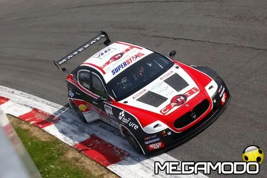 La Maserati Quattroporte al via della Superstars International Series 