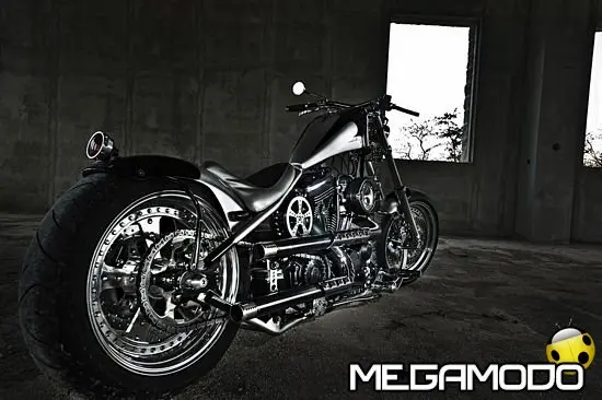 Gianni Rizzotti dalla moda ai motori con "About Us"