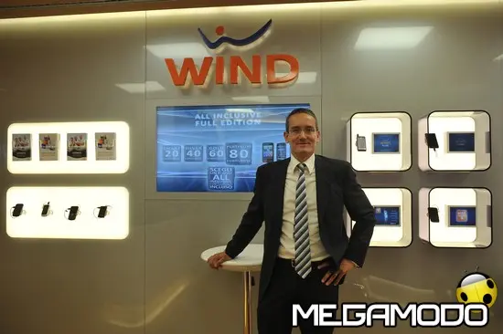 Wind apre un flagship store nel centro di Roma  
