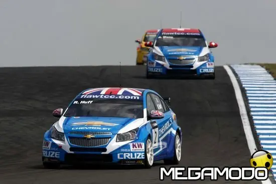 Le Cruze pronte a brillare nell'ultima gara europea a Valencia 