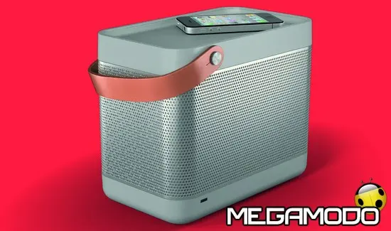 Bang & Olufsen presenta il sistema di musica portatile Beolit 12