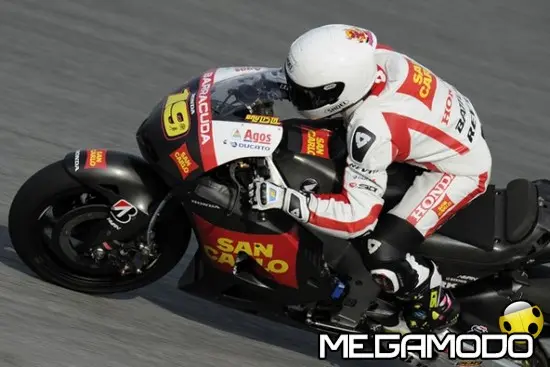 Alvaro Bautista con la Honda RC213V a Sepang