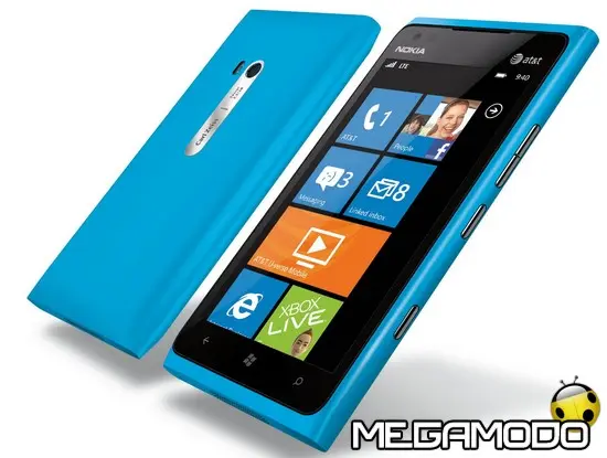 Nokia e AT&T presentano il nuovo Nokia Lumia 900