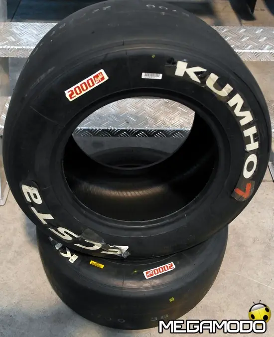 Kumho per la Formula 2000 Light