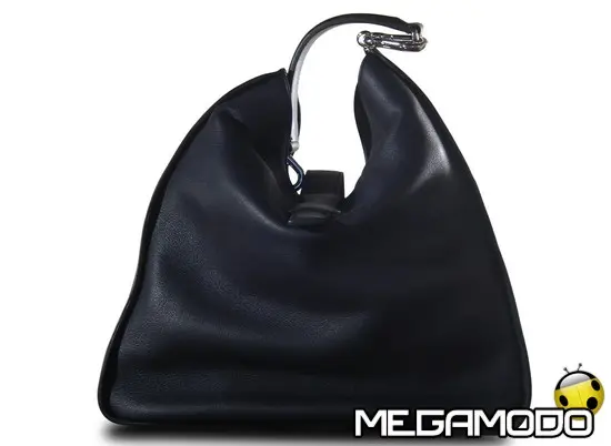 Eduardo Wongvalle presenta la nuova linea di borse alla Milano Fashion Week 