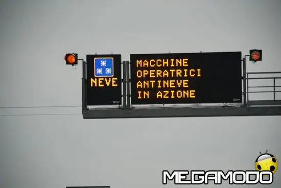 Maltempo, nevica ancora su molte autostrade italiane