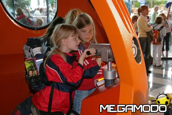 Mercedes-Benz, i bambini iniziano a conoscere l'automobile giocando