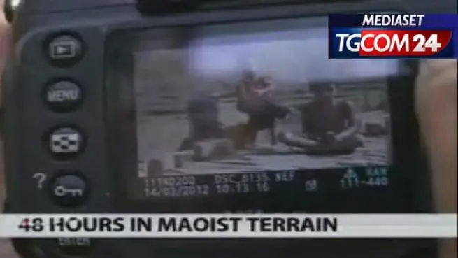 Le immagini di Paolo Bosusco e Claudio Colangelo in mano ai ribelli maoisti
