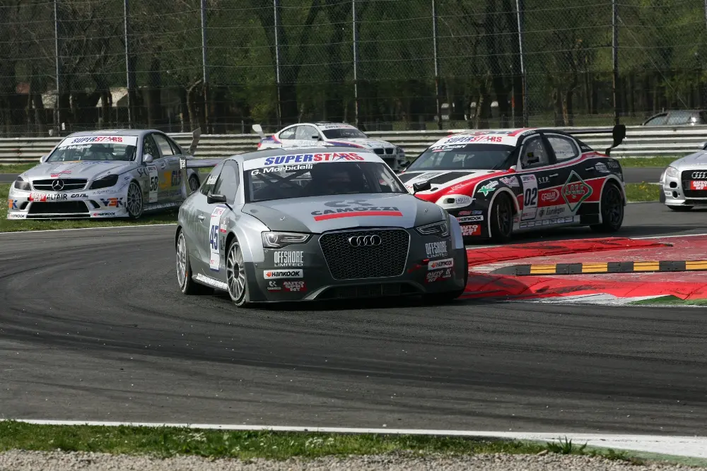 International Superstars Series, due quinti posti per le nuove RS5 