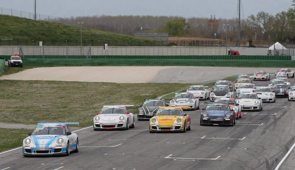 Targa Tricolore Porsche approda a Imola 